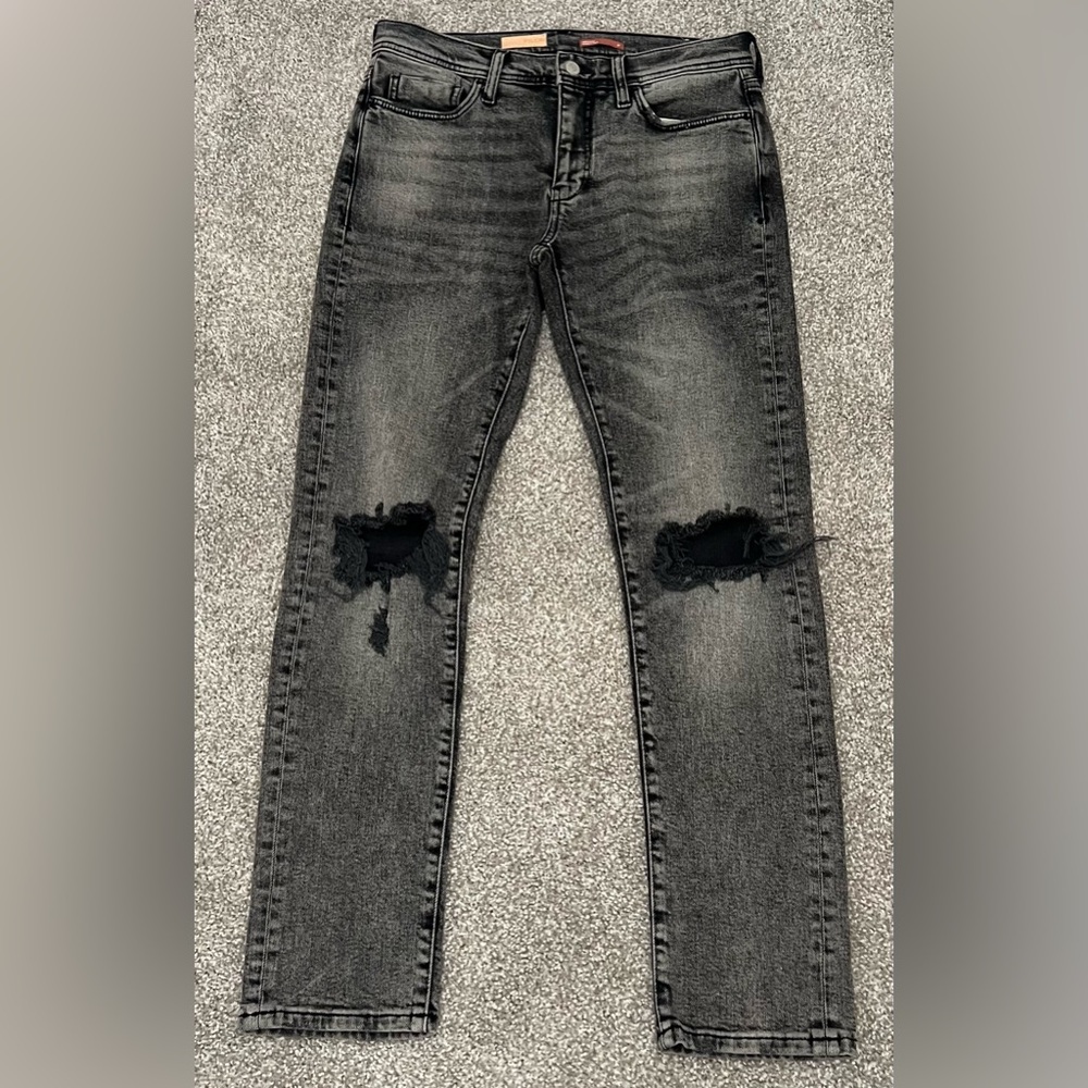 Anthropologie Women's Pilcro The Slim Boyfriend Black Torn Knee Jeans 27 - Picture 4 of 6